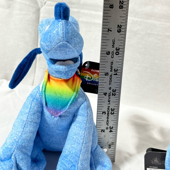 Pride Rainbow Disney Plush Mickey Minnie Mouse Pluto Goofy Daisy Donald Duck Gay - Picture 9 of 12